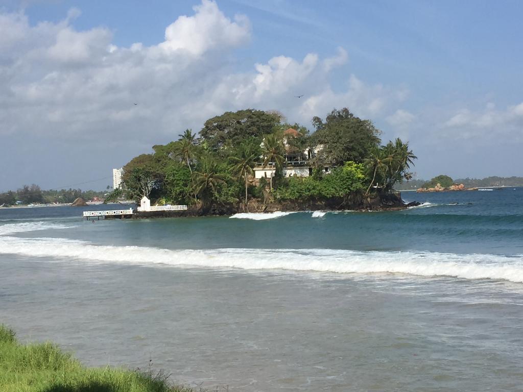 Mirewon Guest Hotel Weligama Bagian luar foto